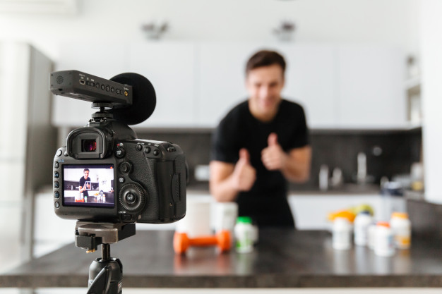 What Is The Best Video Camera For YouTube In 2021 - Wiki tech GO