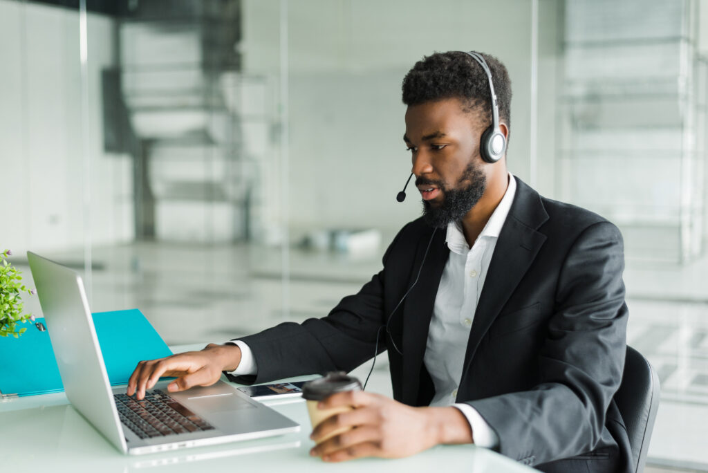 How to Make a Phone Call From Your computer